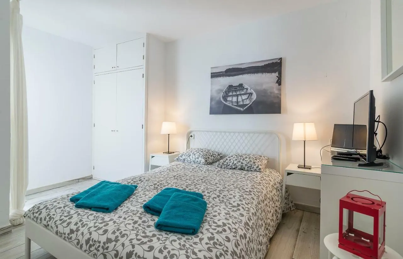 Stunning & Stylish Apartment In Cadaqués